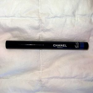 Chanel Stylo Eyeshadow Color #207 Blue Nuit